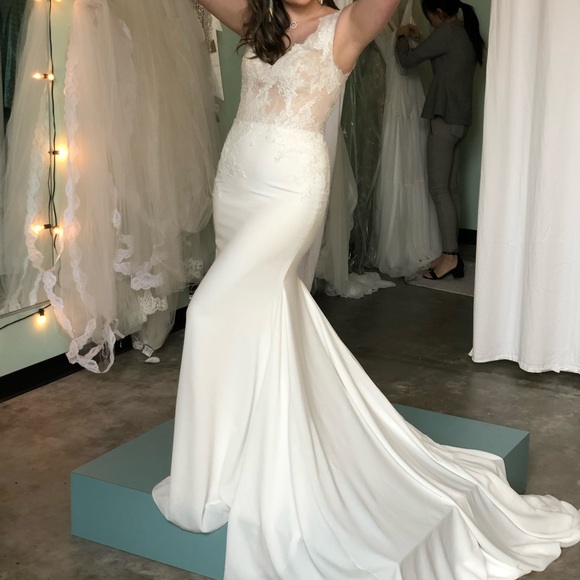 Dresses & Skirts - Pronovias Barcelona Atelier Size 2